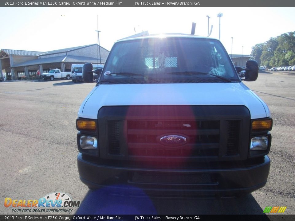 2013 Ford E Series Van E250 Cargo Oxford White / Medium Flint Photo #8