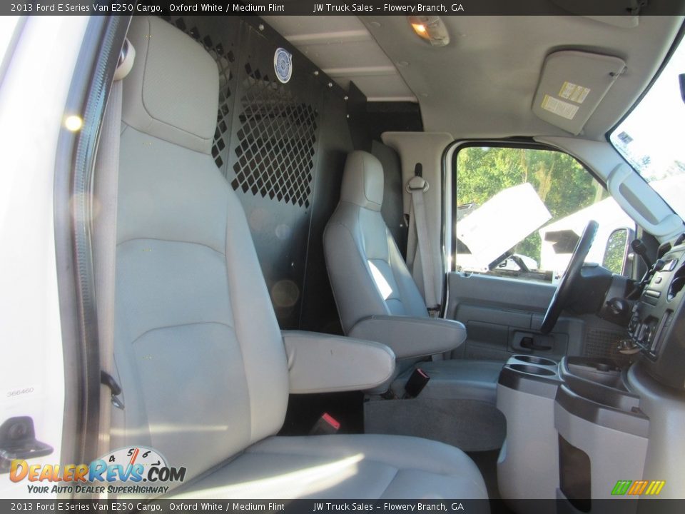 2013 Ford E Series Van E250 Cargo Oxford White / Medium Flint Photo #19