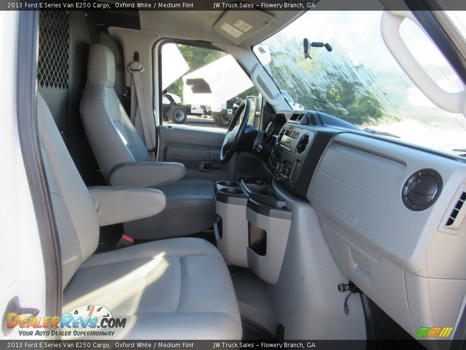 2013 Ford E Series Van E250 Cargo Oxford White / Medium Flint Photo #20