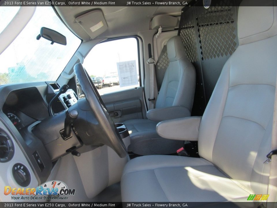 2013 Ford E Series Van E250 Cargo Oxford White / Medium Flint Photo #24