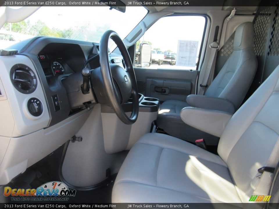2013 Ford E Series Van E250 Cargo Oxford White / Medium Flint Photo #25