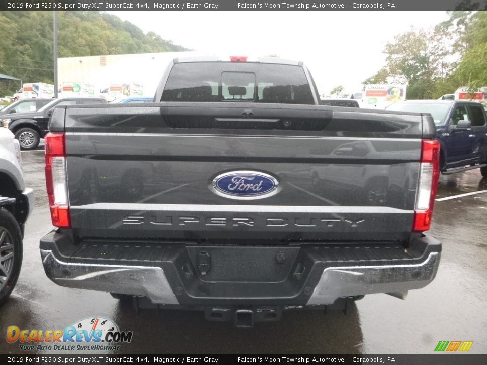 2019 Ford F250 Super Duty XLT SuperCab 4x4 Magnetic / Earth Gray Photo #6