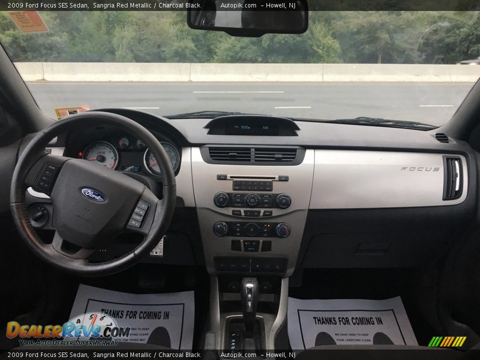 2009 Ford Focus SES Sedan Sangria Red Metallic / Charcoal Black Photo #13