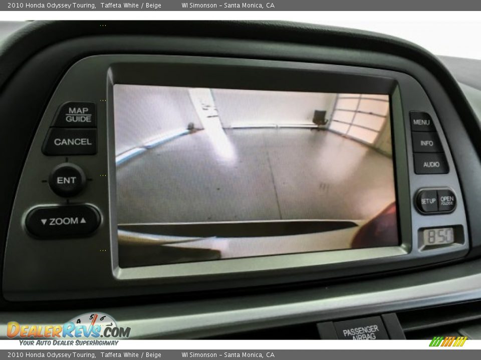 2010 Honda Odyssey Touring Taffeta White / Beige Photo #21