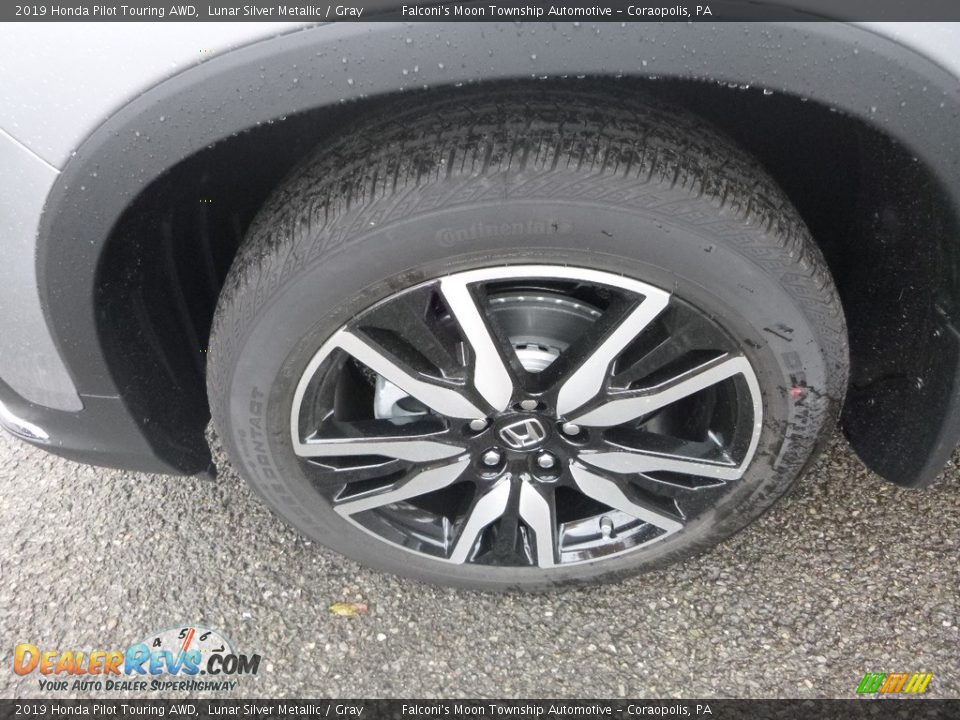 2019 Honda Pilot Touring AWD Lunar Silver Metallic / Gray Photo #7