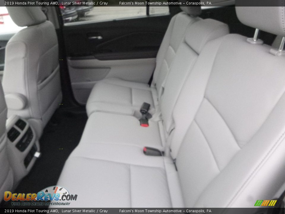 2019 Honda Pilot Touring AWD Lunar Silver Metallic / Gray Photo #9
