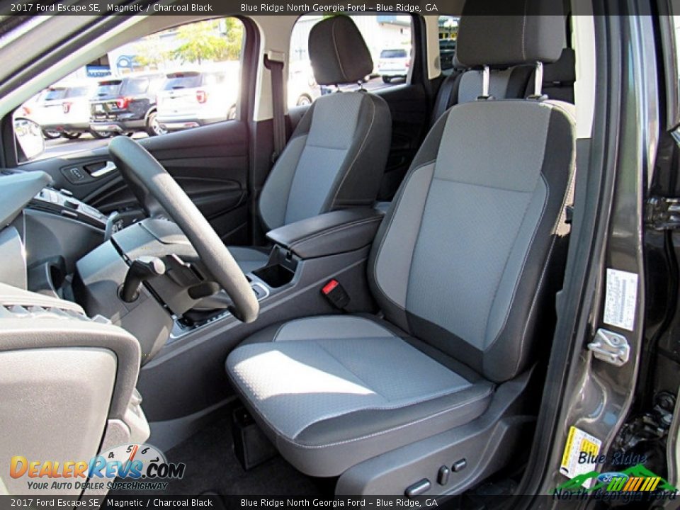 2017 Ford Escape SE Magnetic / Charcoal Black Photo #10