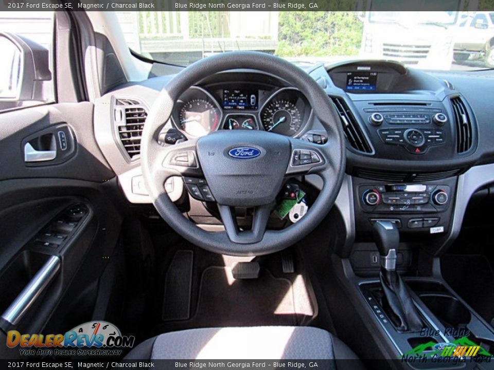 2017 Ford Escape SE Magnetic / Charcoal Black Photo #14