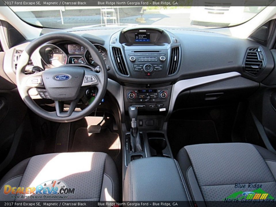 2017 Ford Escape SE Magnetic / Charcoal Black Photo #15