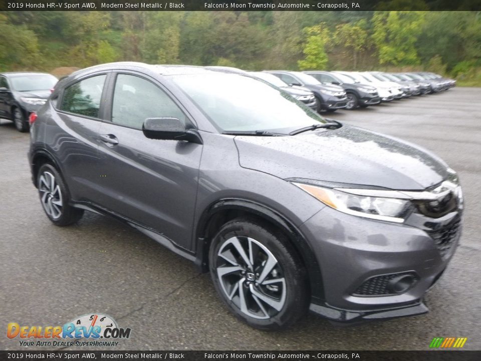 Front 3/4 View of 2019 Honda HR-V Sport AWD Photo #6