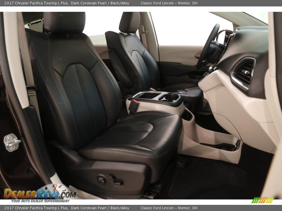 2017 Chrysler Pacifica Touring L Plus Dark Cordovan Pearl / Black/Alloy Photo #24
