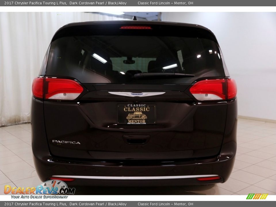 2017 Chrysler Pacifica Touring L Plus Dark Cordovan Pearl / Black/Alloy Photo #31
