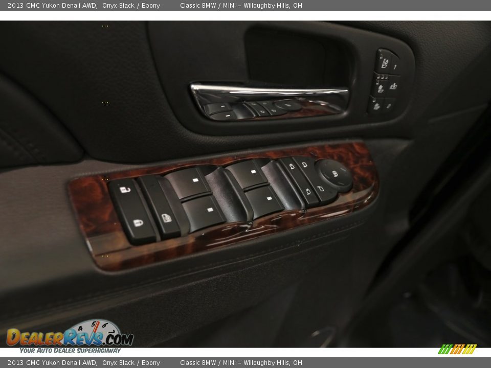 2013 GMC Yukon Denali AWD Onyx Black / Ebony Photo #6