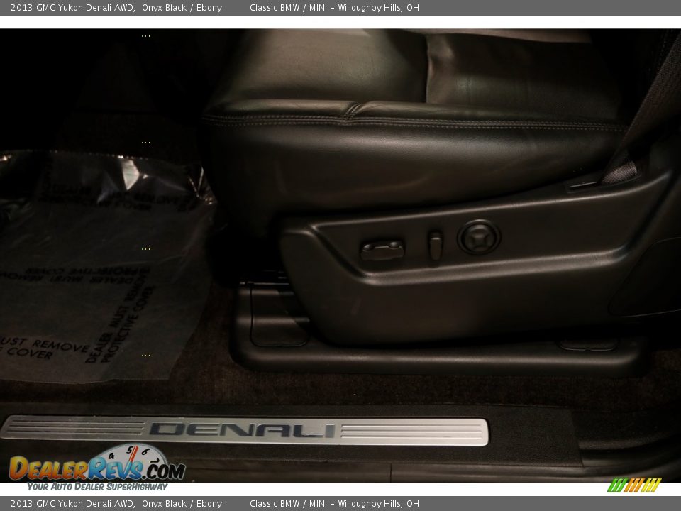 2013 GMC Yukon Denali AWD Onyx Black / Ebony Photo #7