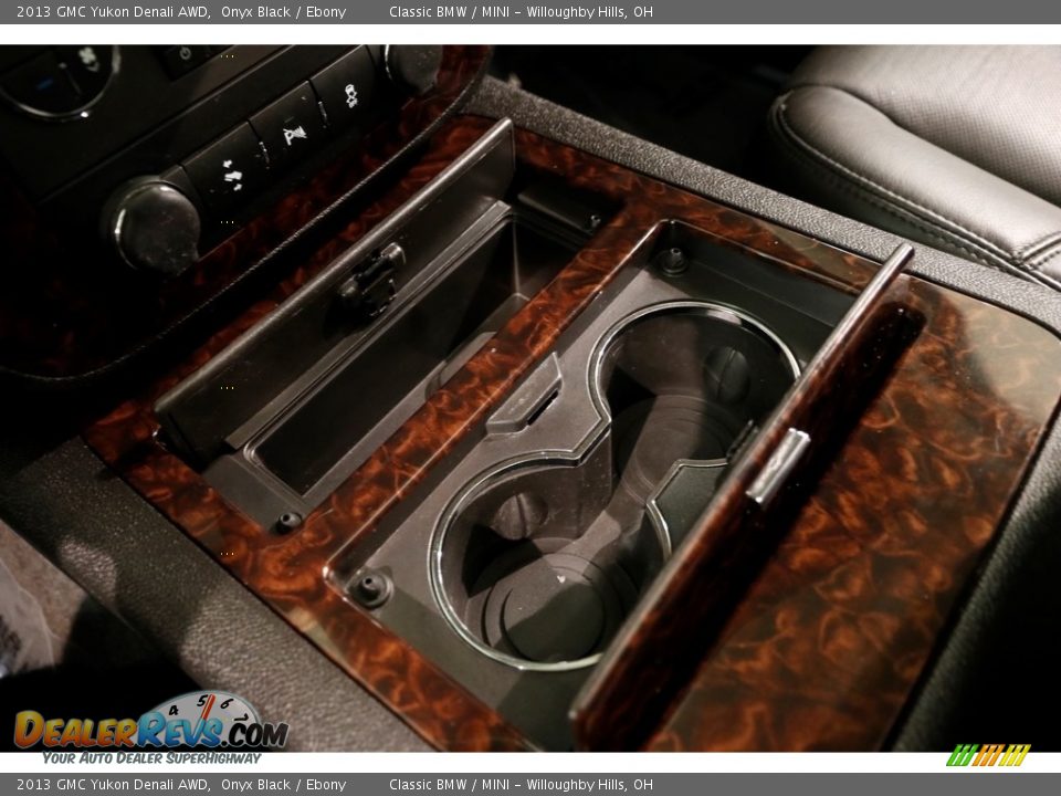 2013 GMC Yukon Denali AWD Onyx Black / Ebony Photo #17