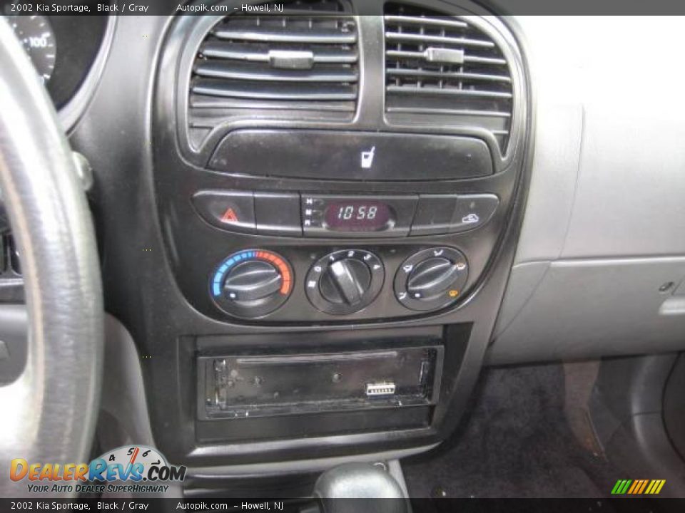 2002 Kia Sportage Black / Gray Photo #21