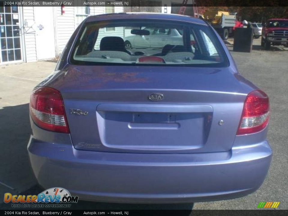 2004 Kia Rio Sedan Blueberry / Gray Photo #6
