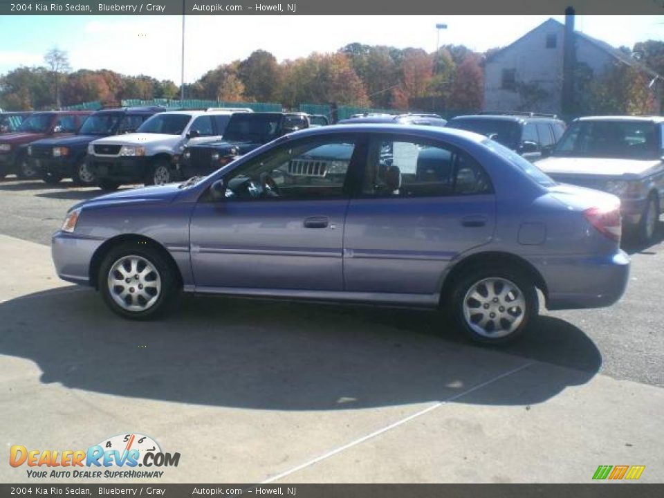 2004 Kia Rio Sedan Blueberry / Gray Photo #8