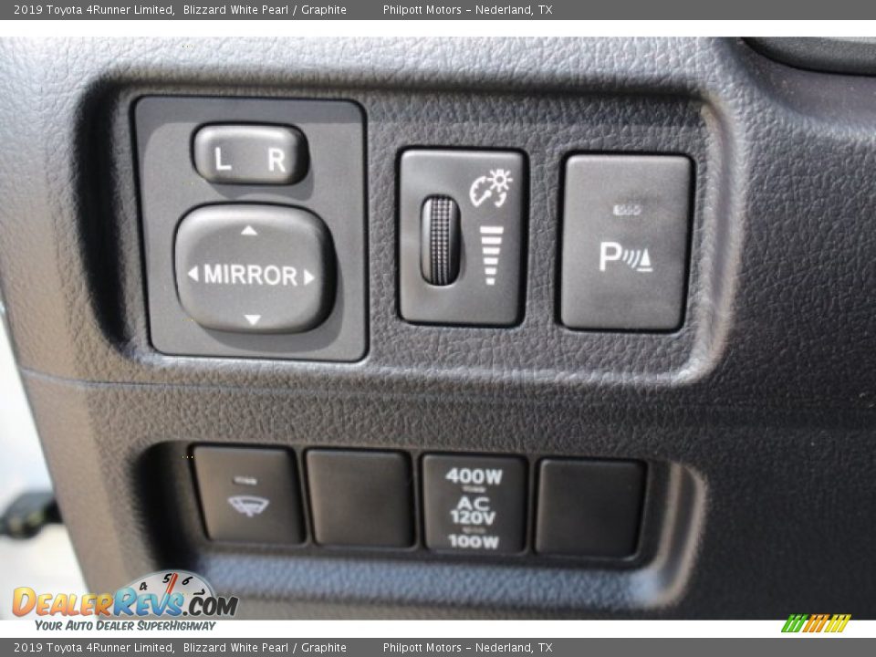 Controls of 2019 Toyota 4Runner Limited Photo #23