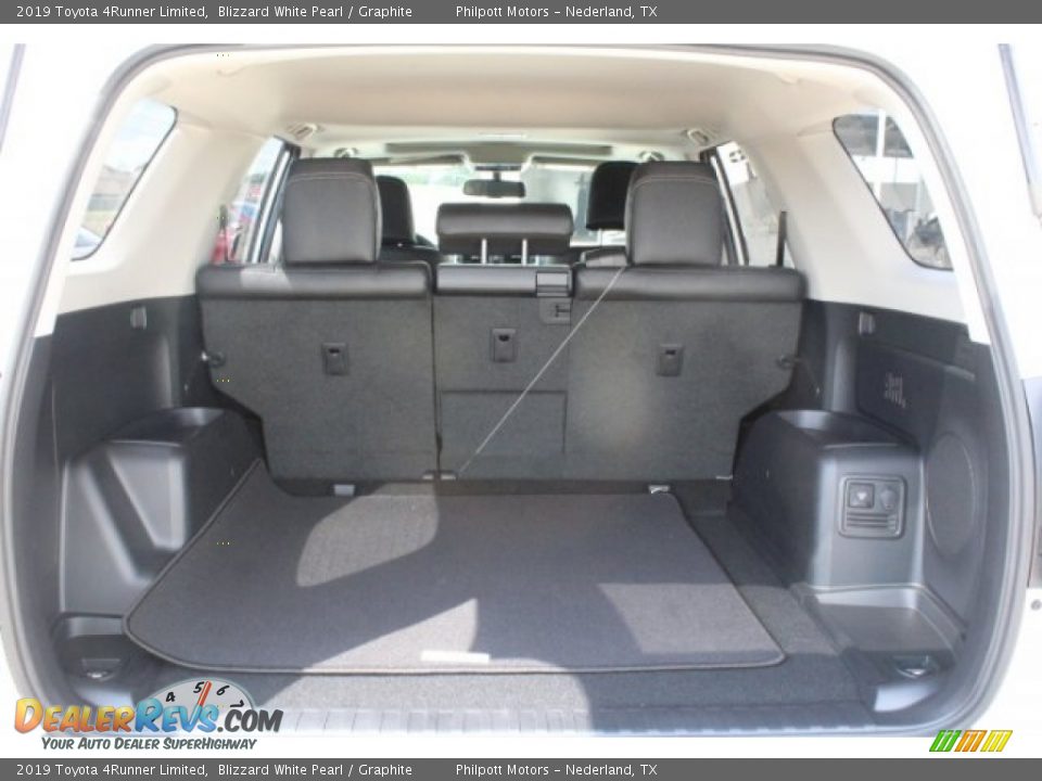 2019 Toyota 4Runner Limited Blizzard White Pearl / Graphite Photo #28