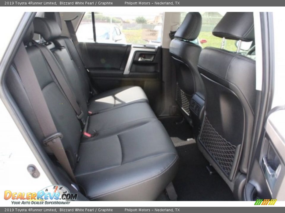 2019 Toyota 4Runner Limited Blizzard White Pearl / Graphite Photo #30