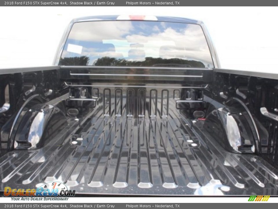 2018 Ford F150 STX SuperCrew 4x4 Shadow Black / Earth Gray Photo #25
