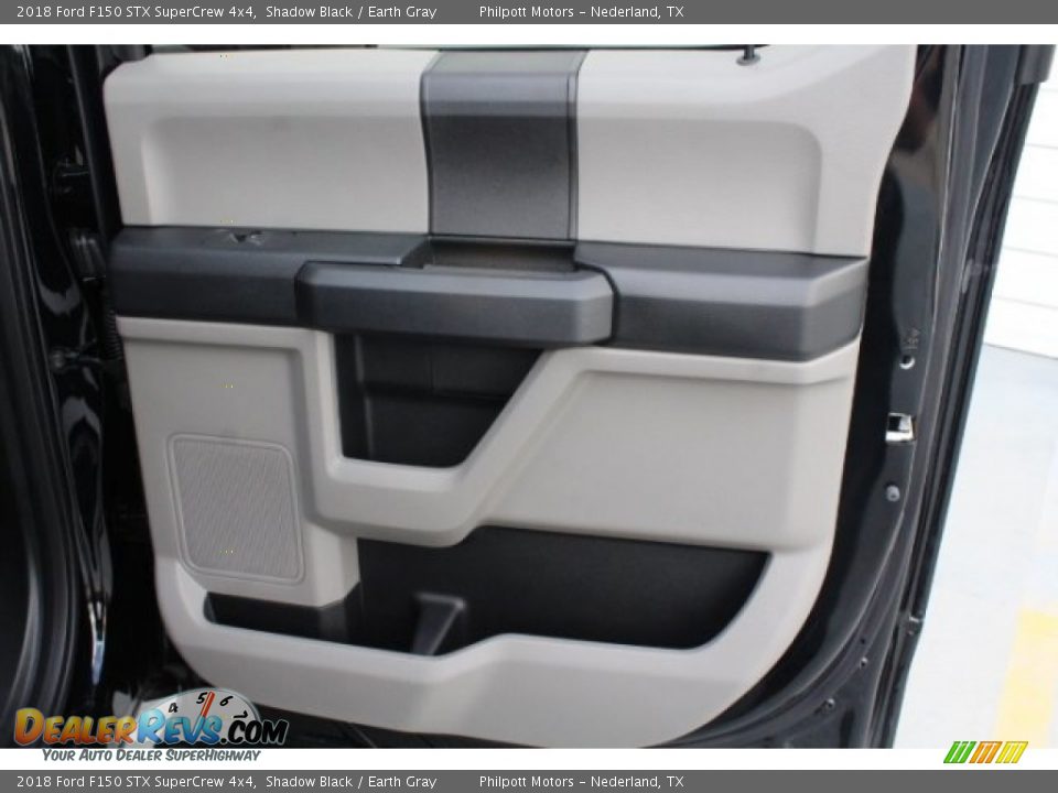 2018 Ford F150 STX SuperCrew 4x4 Shadow Black / Earth Gray Photo #26