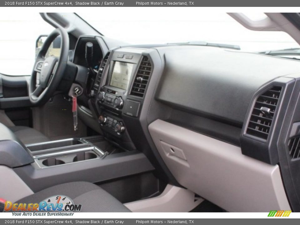 2018 Ford F150 STX SuperCrew 4x4 Shadow Black / Earth Gray Photo #29