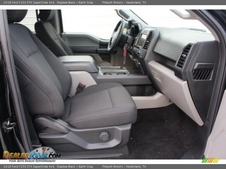 2018 Ford F150 STX SuperCrew 4x4 Shadow Black / Earth Gray Photo #30