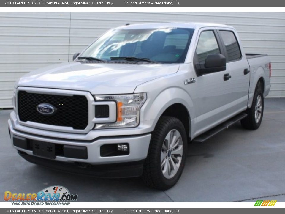 Front 3/4 View of 2018 Ford F150 STX SuperCrew 4x4 Photo #3