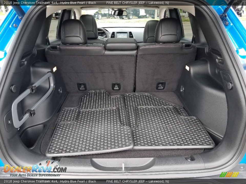 2018 Jeep Cherokee Trailhawk 4x4 Trunk Photo #16