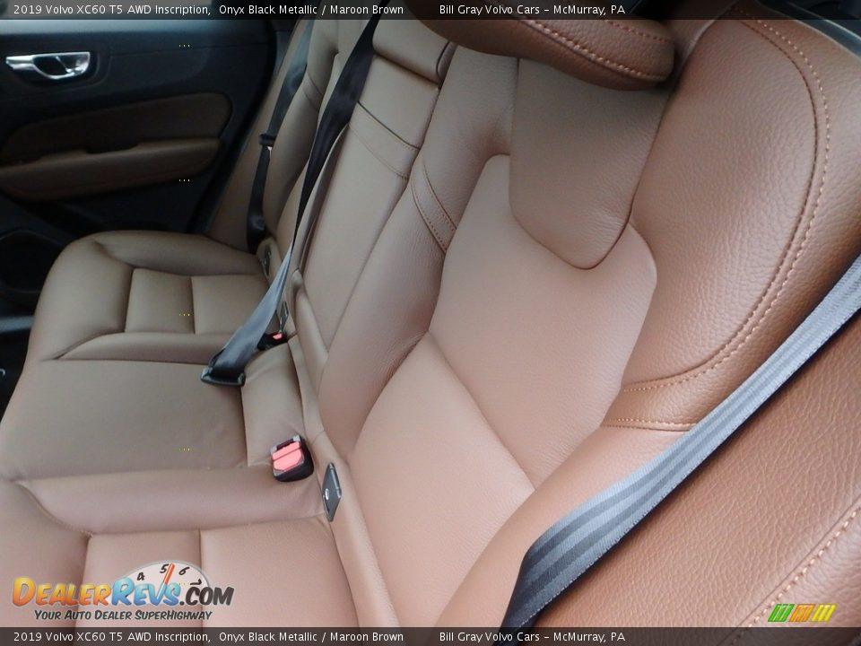 Rear Seat of 2019 Volvo XC60 T5 AWD Inscription Photo #8
