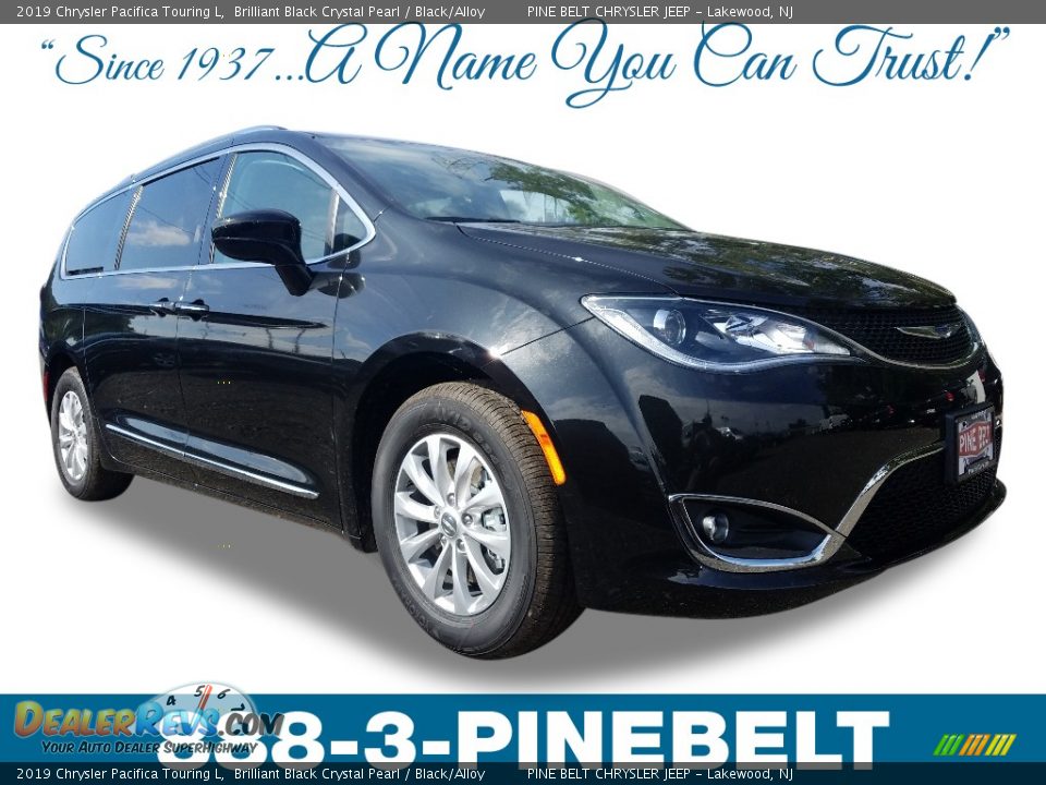 2019 Chrysler Pacifica Touring L Brilliant Black Crystal Pearl / Black/Alloy Photo #1
