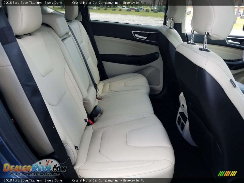 2018 Ford Edge Titanium Blue / Dune Photo #11
