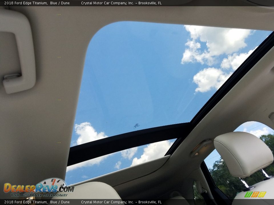 2018 Ford Edge Titanium Blue / Dune Photo #18