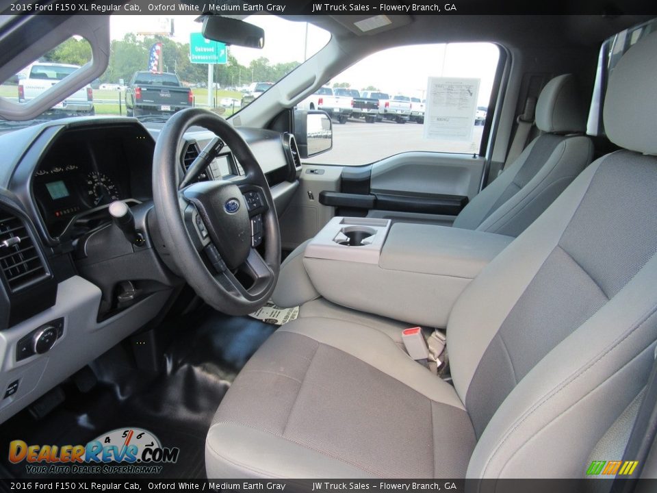 2016 Ford F150 XL Regular Cab Oxford White / Medium Earth Gray Photo #15