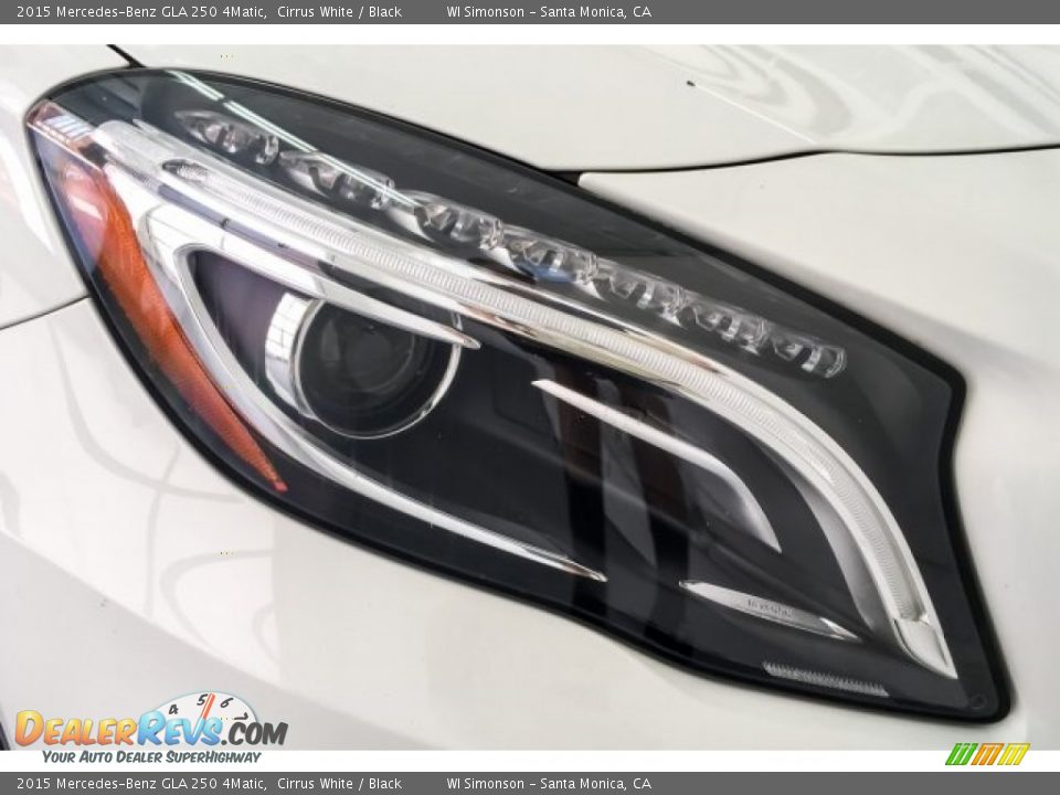 2015 Mercedes-Benz GLA 250 4Matic Cirrus White / Black Photo #33