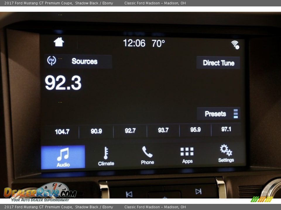 Controls of 2017 Ford Mustang GT Premium Coupe Photo #11