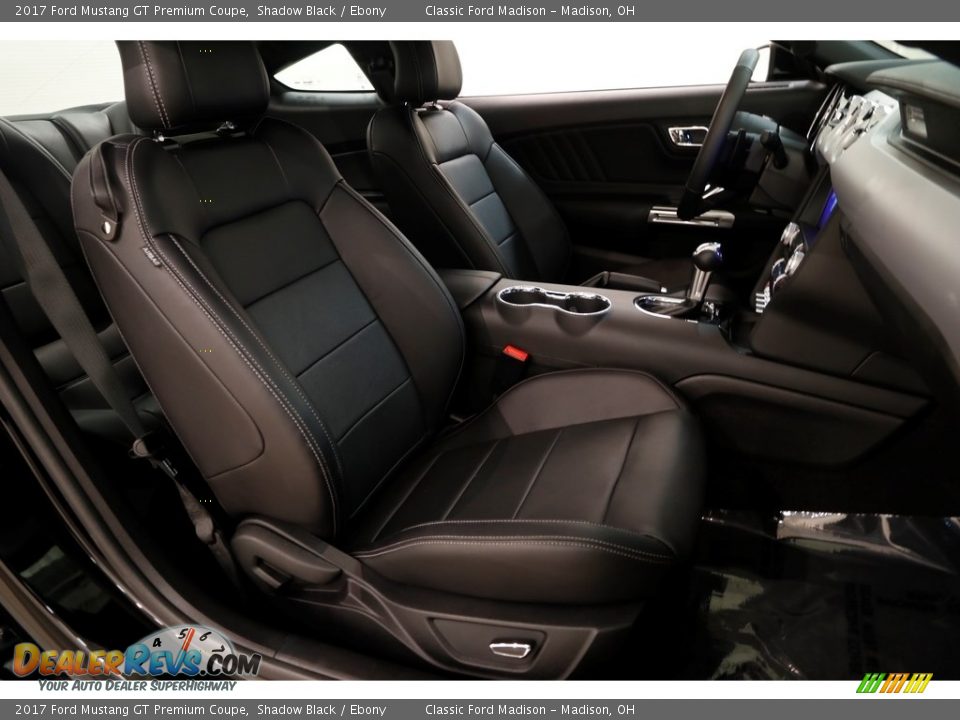 Front Seat of 2017 Ford Mustang GT Premium Coupe Photo #18