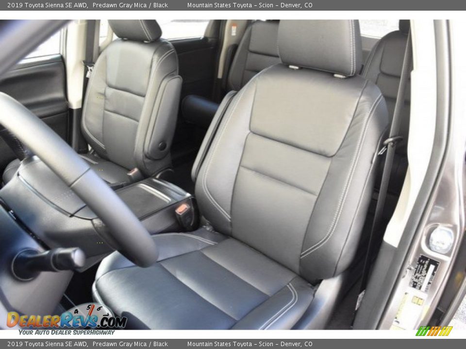 2019 Toyota Sienna SE AWD Predawn Gray Mica / Black Photo #7