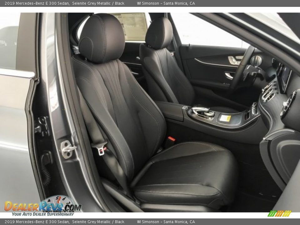 2019 Mercedes-Benz E 300 Sedan Selenite Grey Metallic / Black Photo #5
