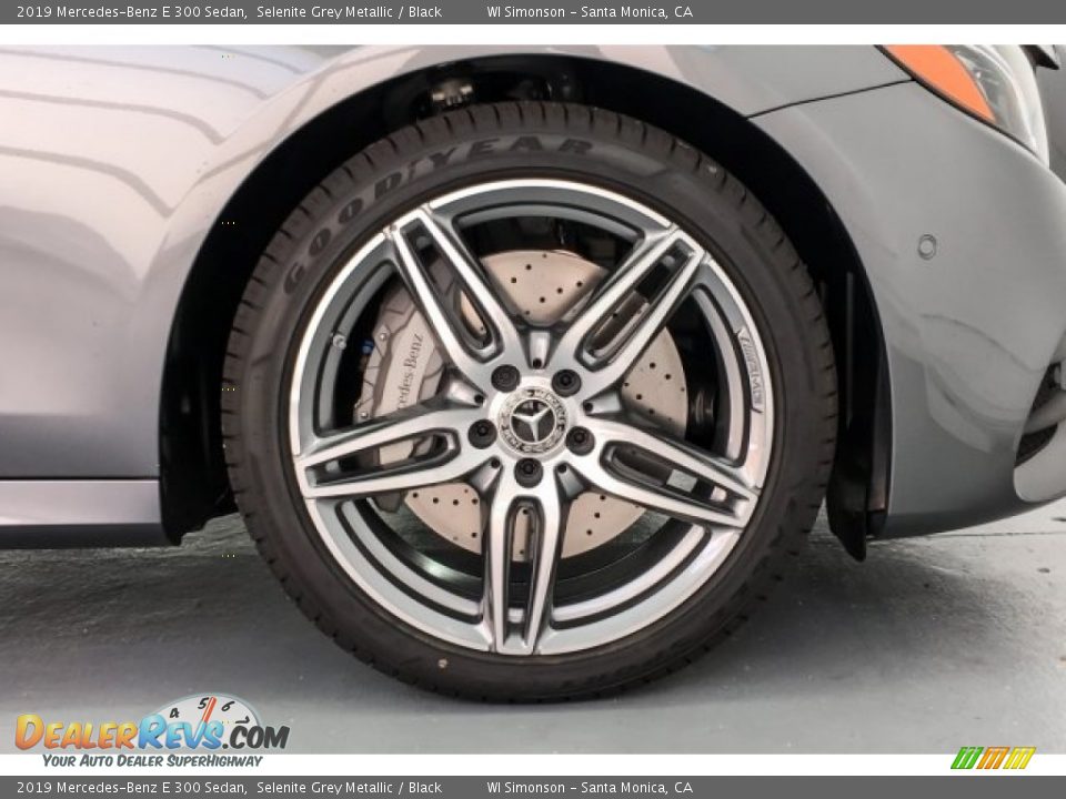 2019 Mercedes-Benz E 300 Sedan Selenite Grey Metallic / Black Photo #10