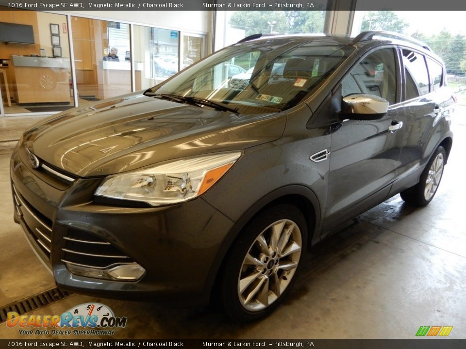 2016 Ford Escape SE 4WD Magnetic Metallic / Charcoal Black Photo #10