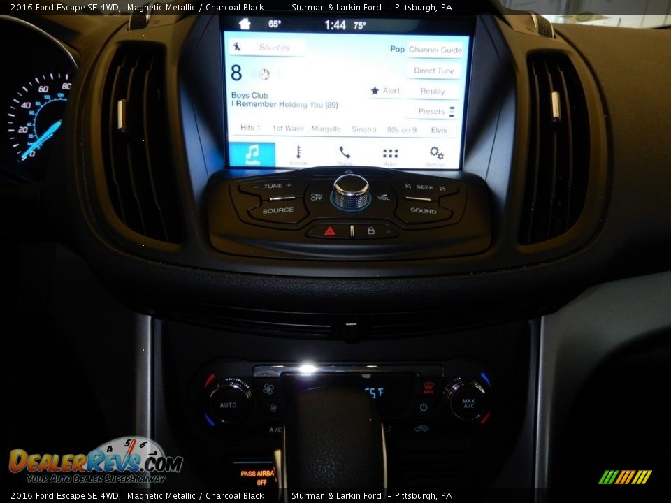 2016 Ford Escape SE 4WD Magnetic Metallic / Charcoal Black Photo #24