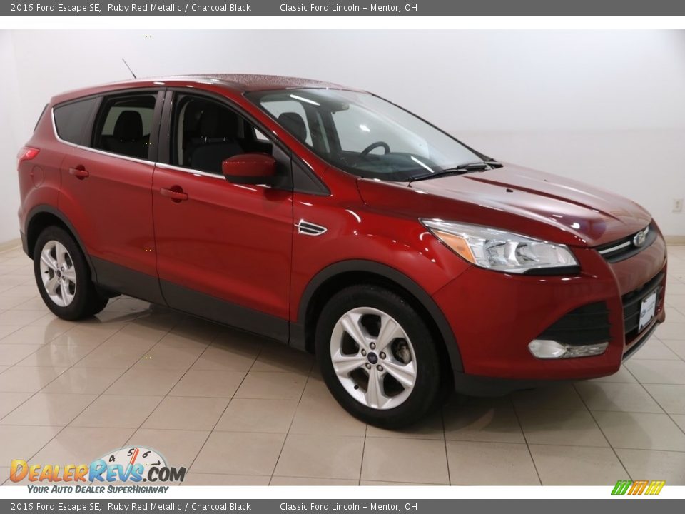 2016 Ford Escape SE Ruby Red Metallic / Charcoal Black Photo #1