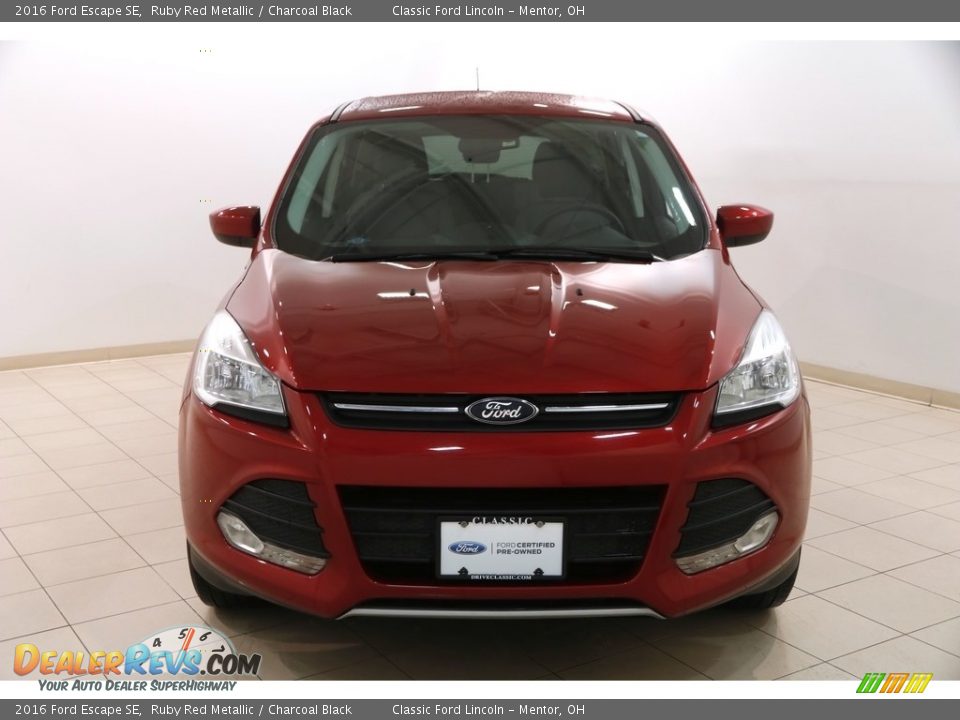 2016 Ford Escape SE Ruby Red Metallic / Charcoal Black Photo #2
