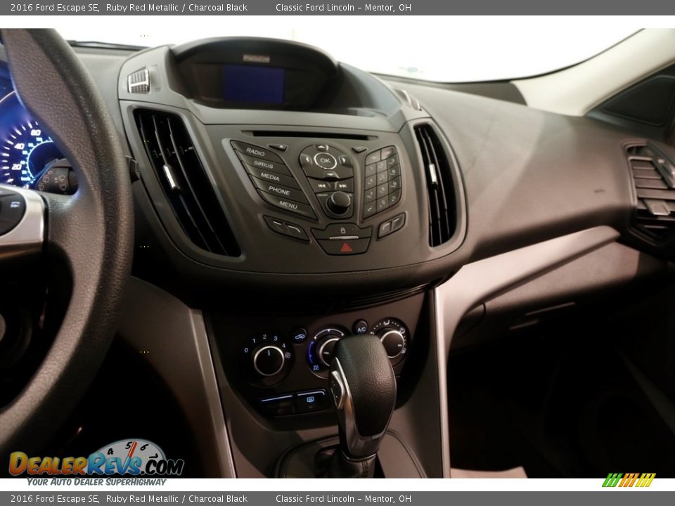 2016 Ford Escape SE Ruby Red Metallic / Charcoal Black Photo #8