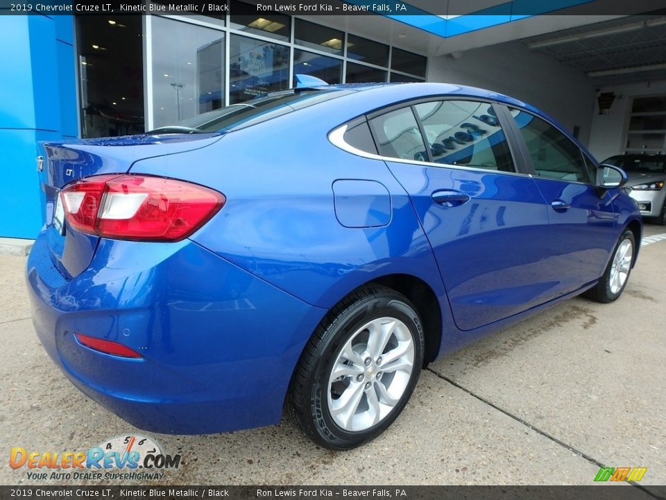 2019 Chevrolet Cruze LT Kinetic Blue Metallic / Black Photo #2