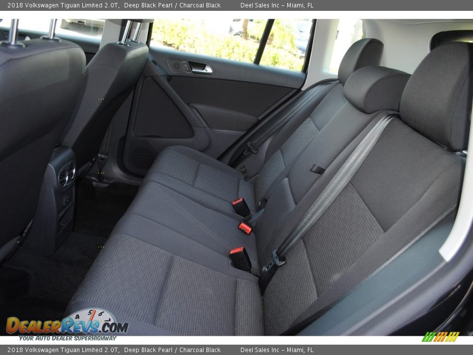 2018 Volkswagen Tiguan Limited 2.0T Deep Black Pearl / Charcoal Black Photo #12