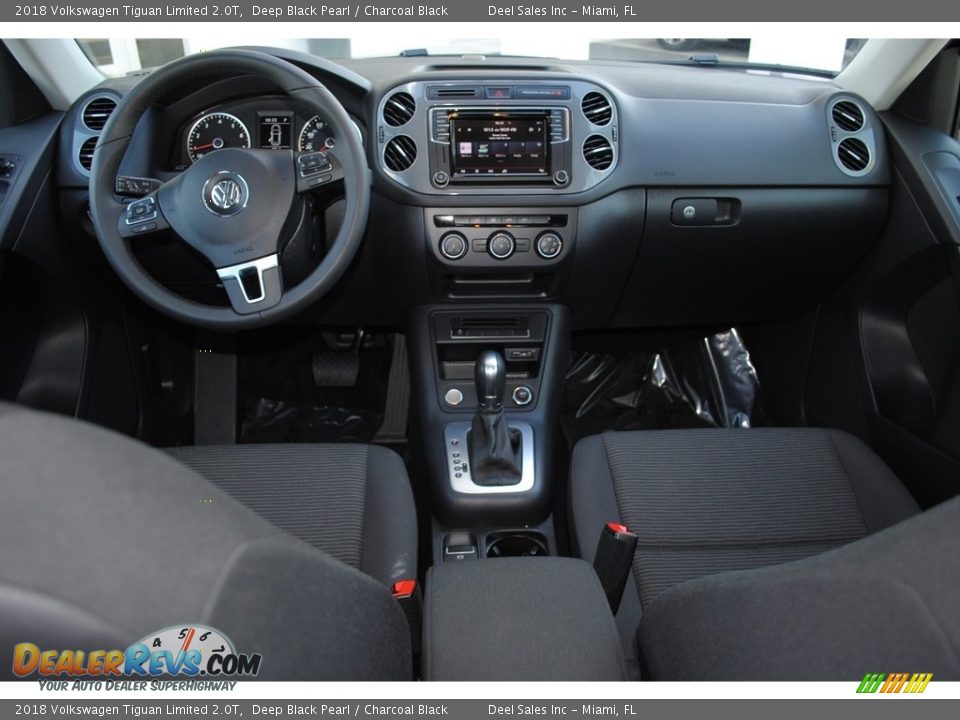 2018 Volkswagen Tiguan Limited 2.0T Deep Black Pearl / Charcoal Black Photo #13